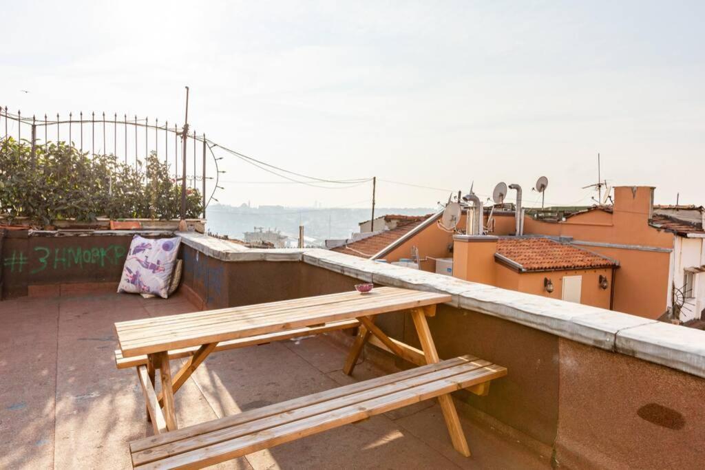 Sincere Istanbul Experience In Galata Area. Apartment Екстериор снимка